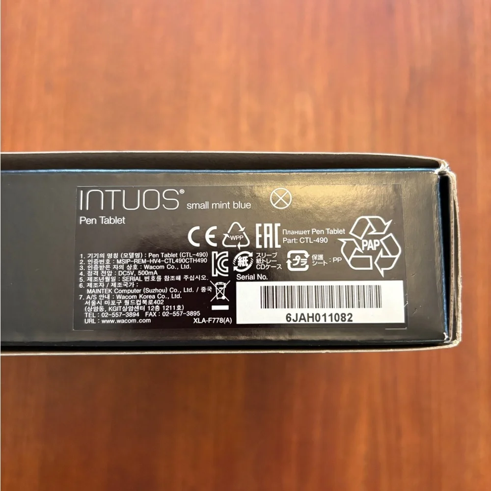 Intuos Creative Pen Tablet - Mint Blue